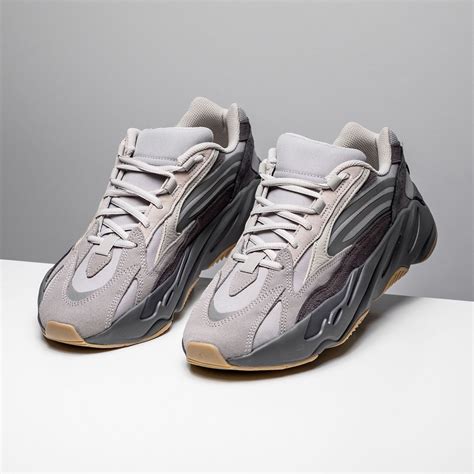 adidas yeezy 700 marktplaats|Yeezy 700 Adidas price.